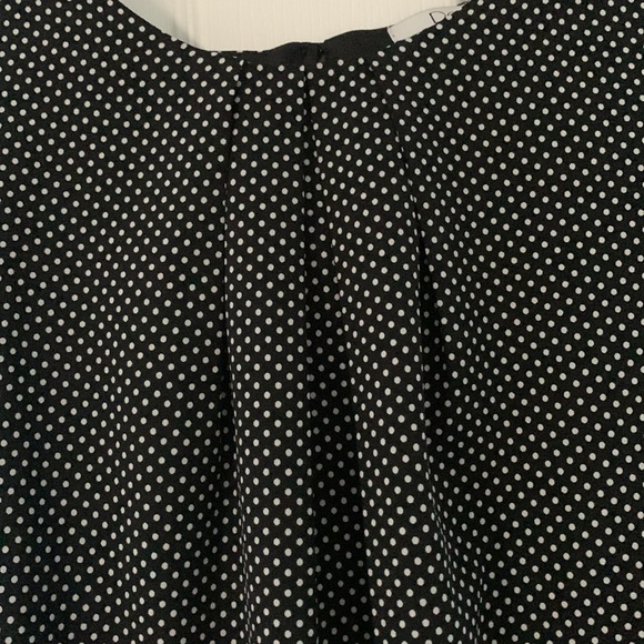 Black polkadot dress - Picture 2 of 3